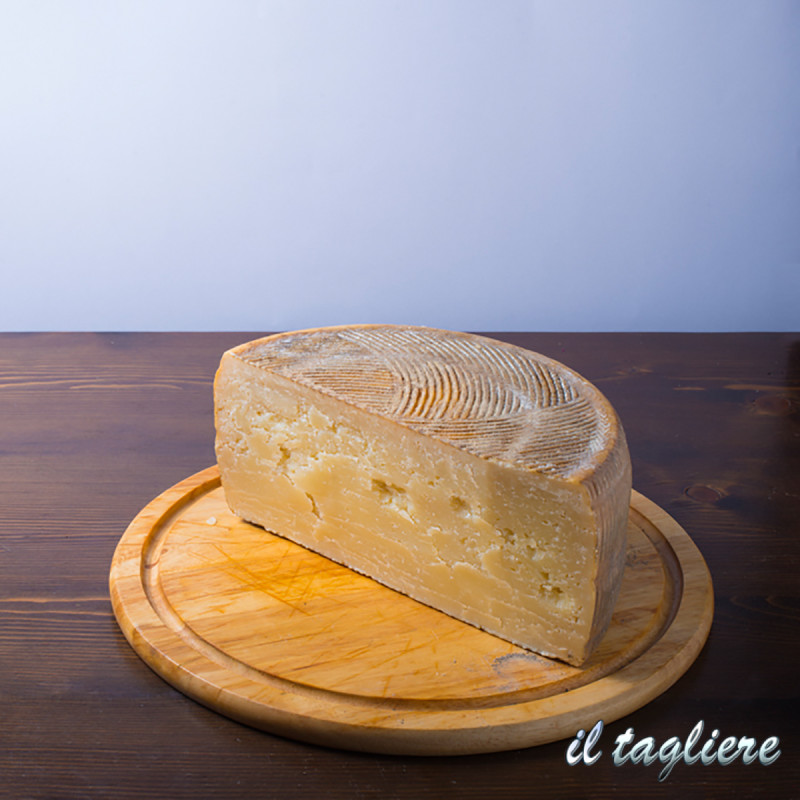 formaggi-tipici-online-15